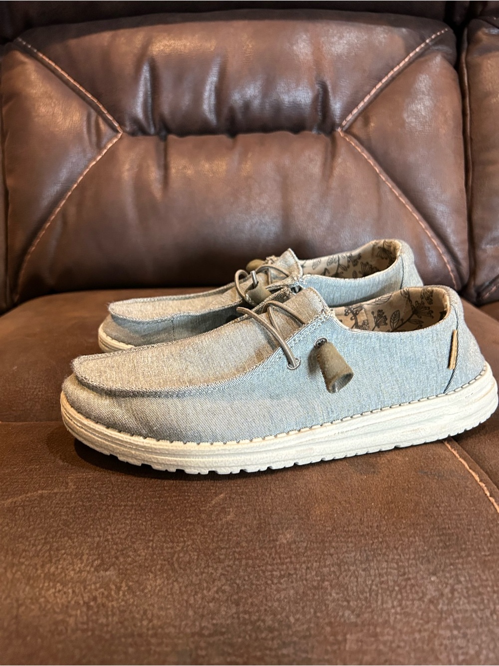 Hey Dude Women’s Light tan Canvas Slip-On Loafers